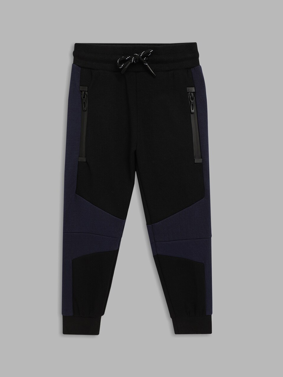 

Antony Morato Boys Black Solid Slim-Fit Joggers