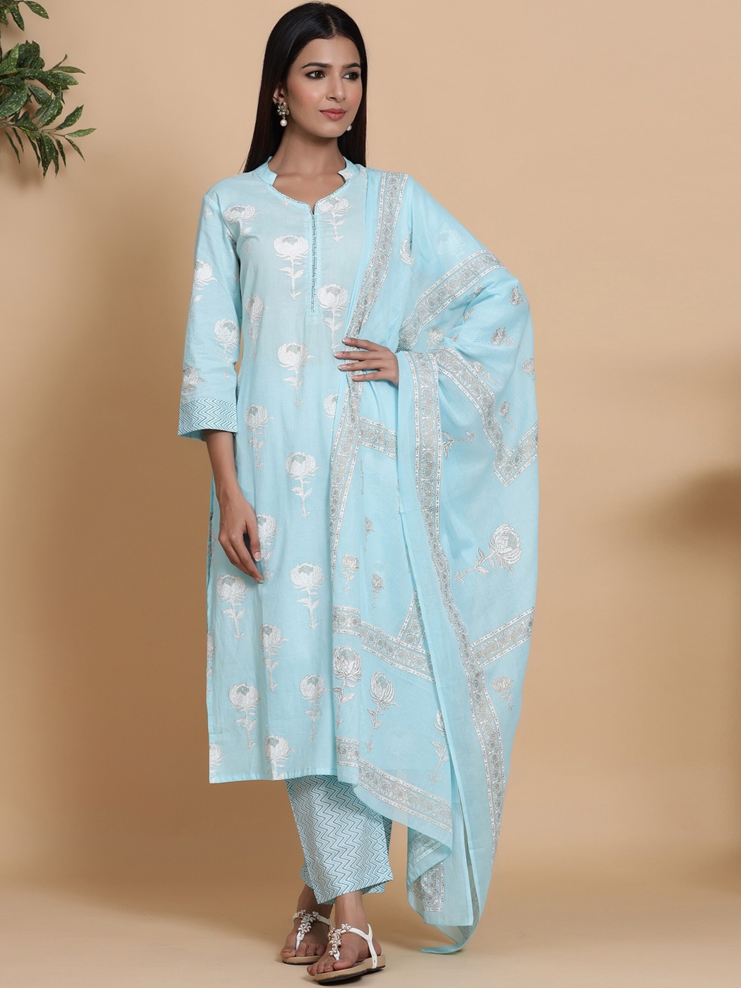 

mirari Women Blue Embroidered Pure Cotton Kurti with Trousers & With Dupatta