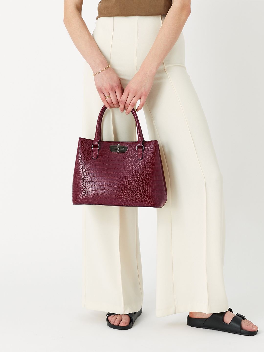 

Accessorize London Women's Faux Leather Carolina Handheld, Burgundy
