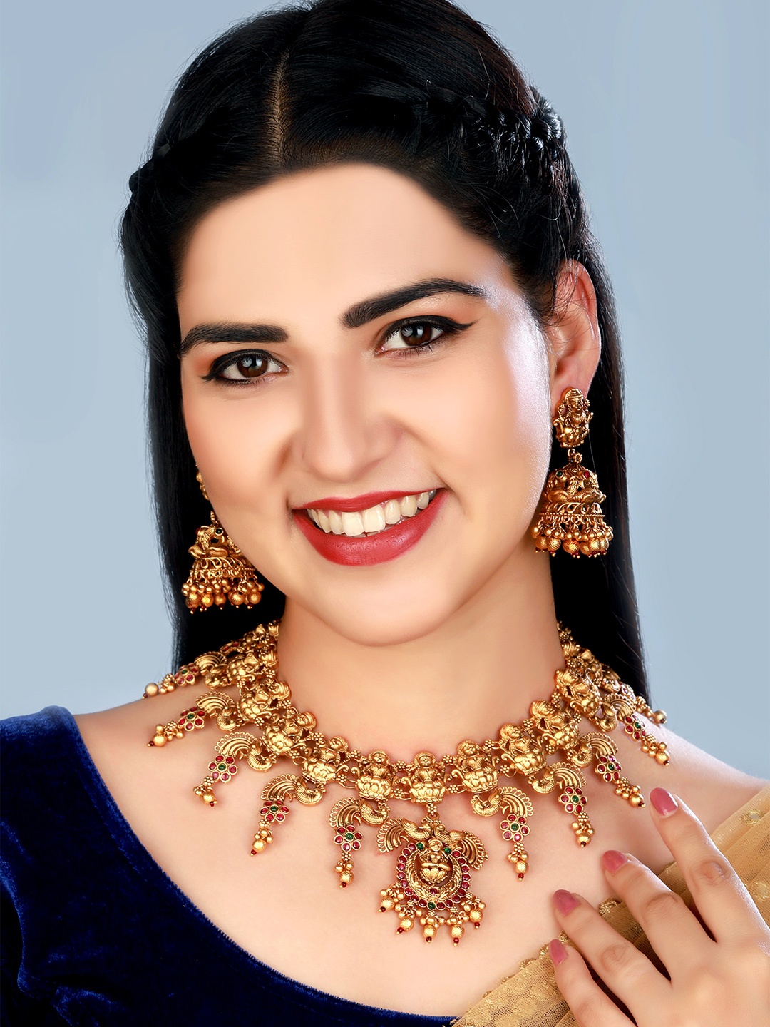 

aadita Gold-Plated Pink & Green Stone-Studded & Beaded Jewellery Set