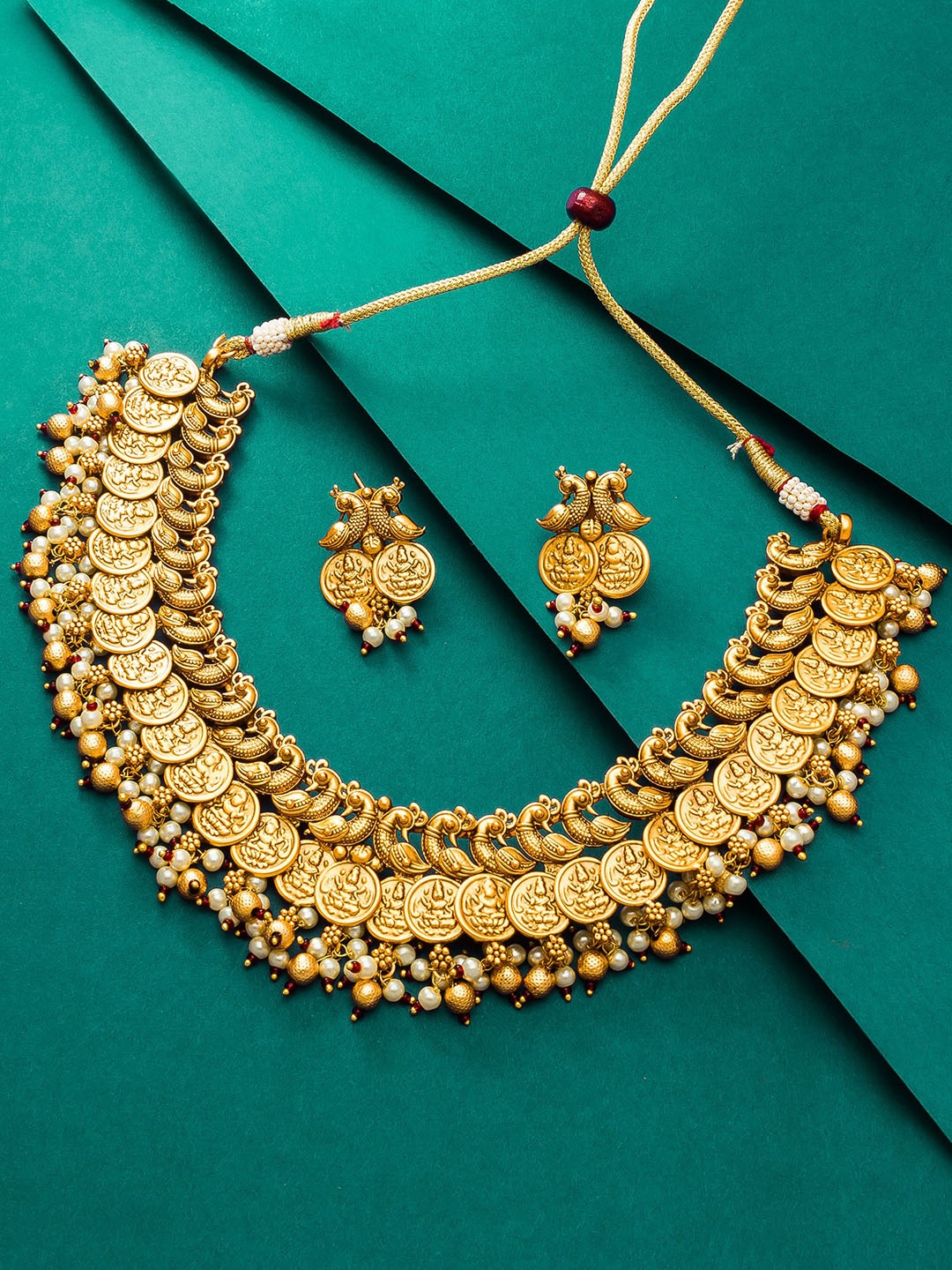 aadita Gold-Plated Artificial Beads Beaded Jewellery Set