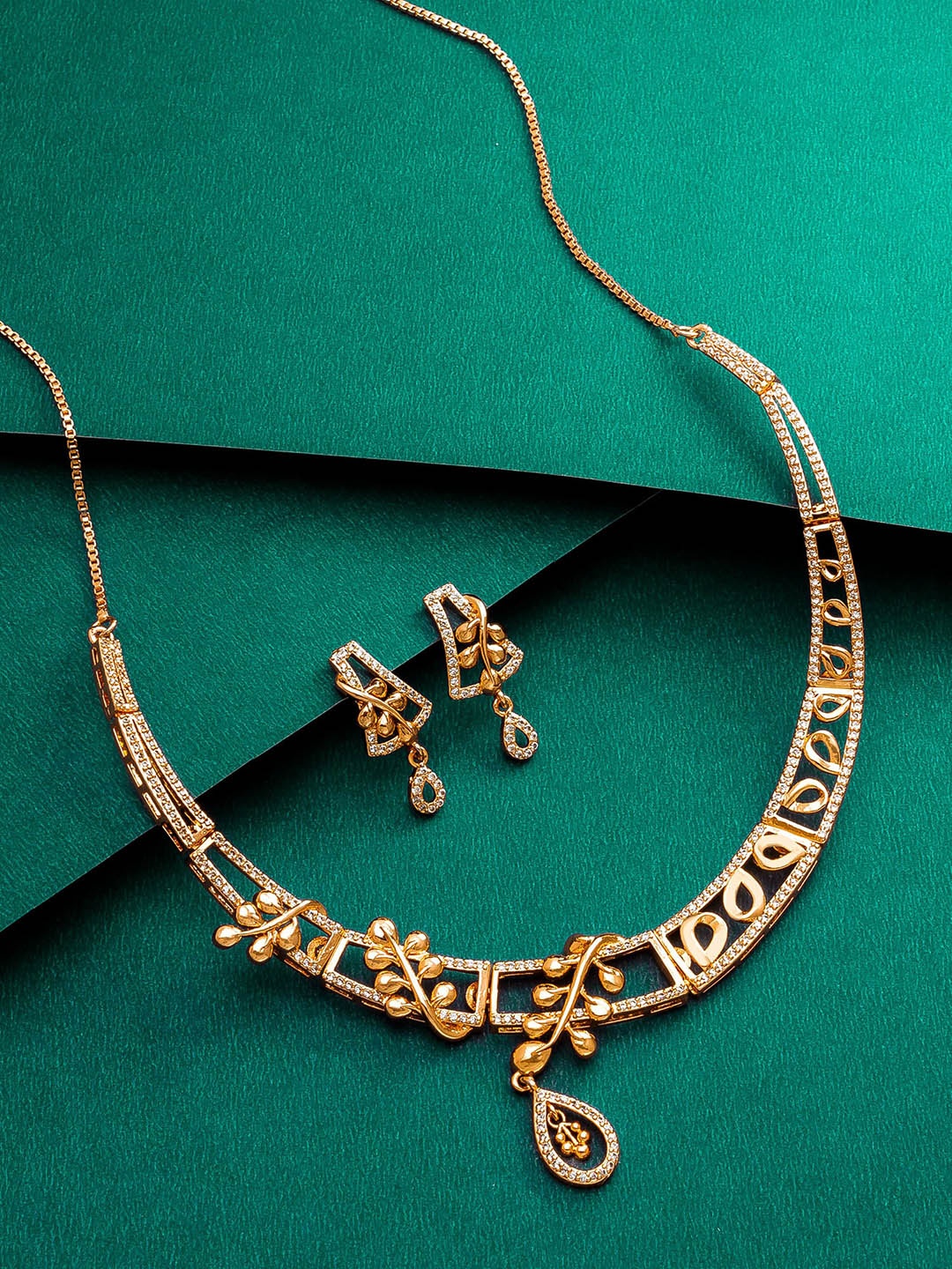 

aadita Gold Plated American Diamond Jewellery Set