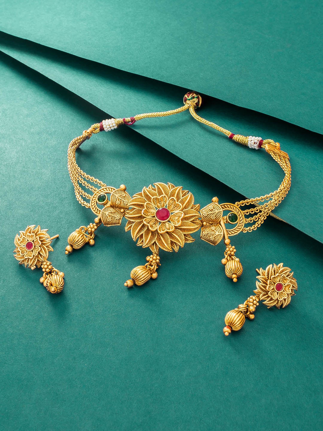 

aadita Gold-Plated Red & Green Stone Studded Jewellery Set