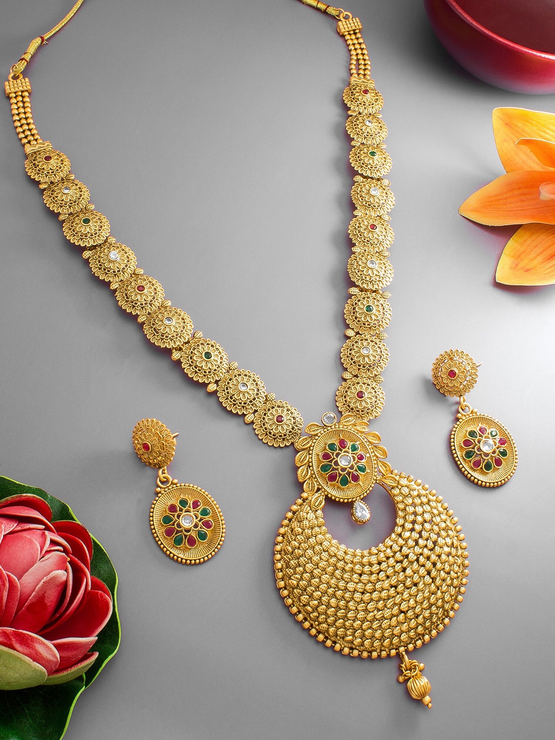 

aadita Gold-Plated Red & Green Stone-Studded Jewellery Set