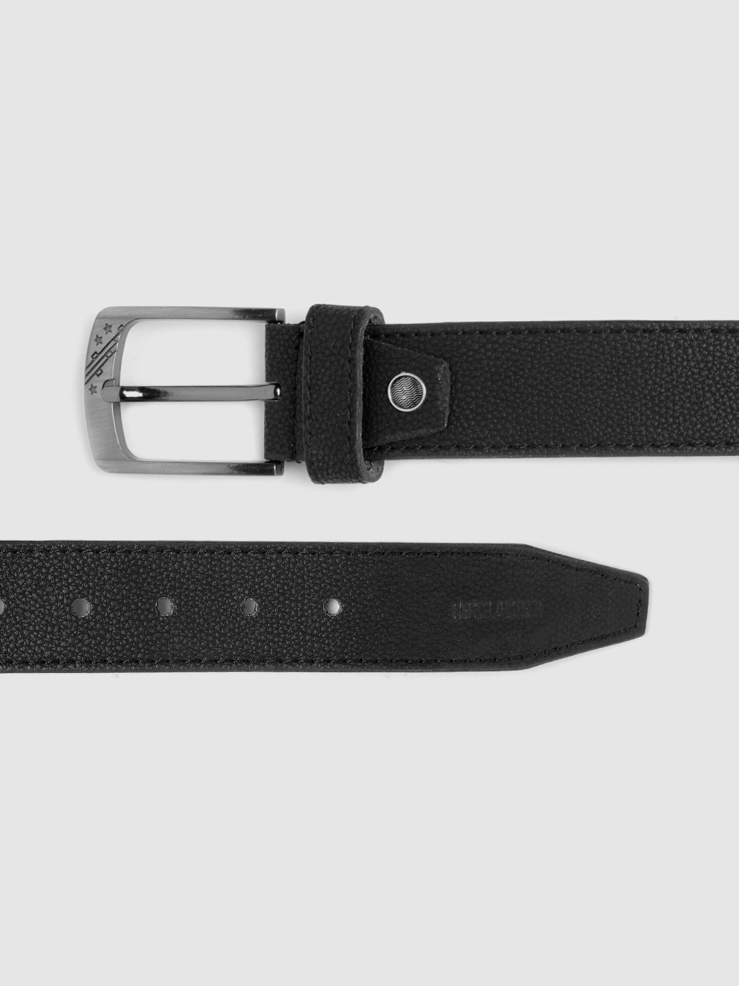

HIGHLANDER Men Black Solid Belt