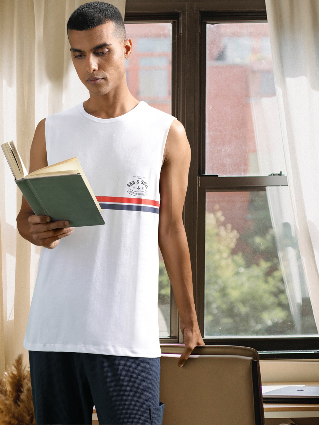 

DeFacto Men White & Black Printed Pure Cotton T-shirt