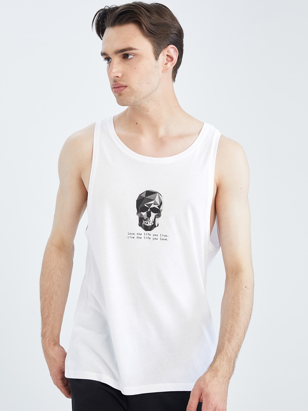 

DeFacto Men White & Black Printed Pure Cotton T-shirt