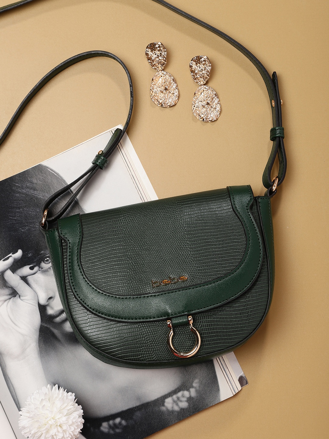 

bebe Women Green Textured Structured Sling Bag
