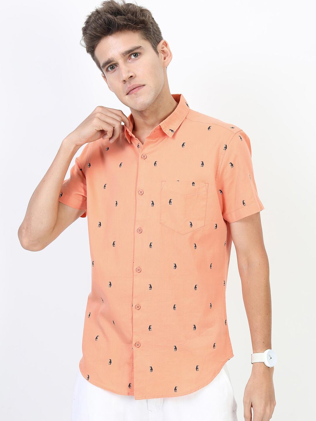 

HIGHLANDER Men Peach-Coloured Slim Fit Printed Casual Shirt