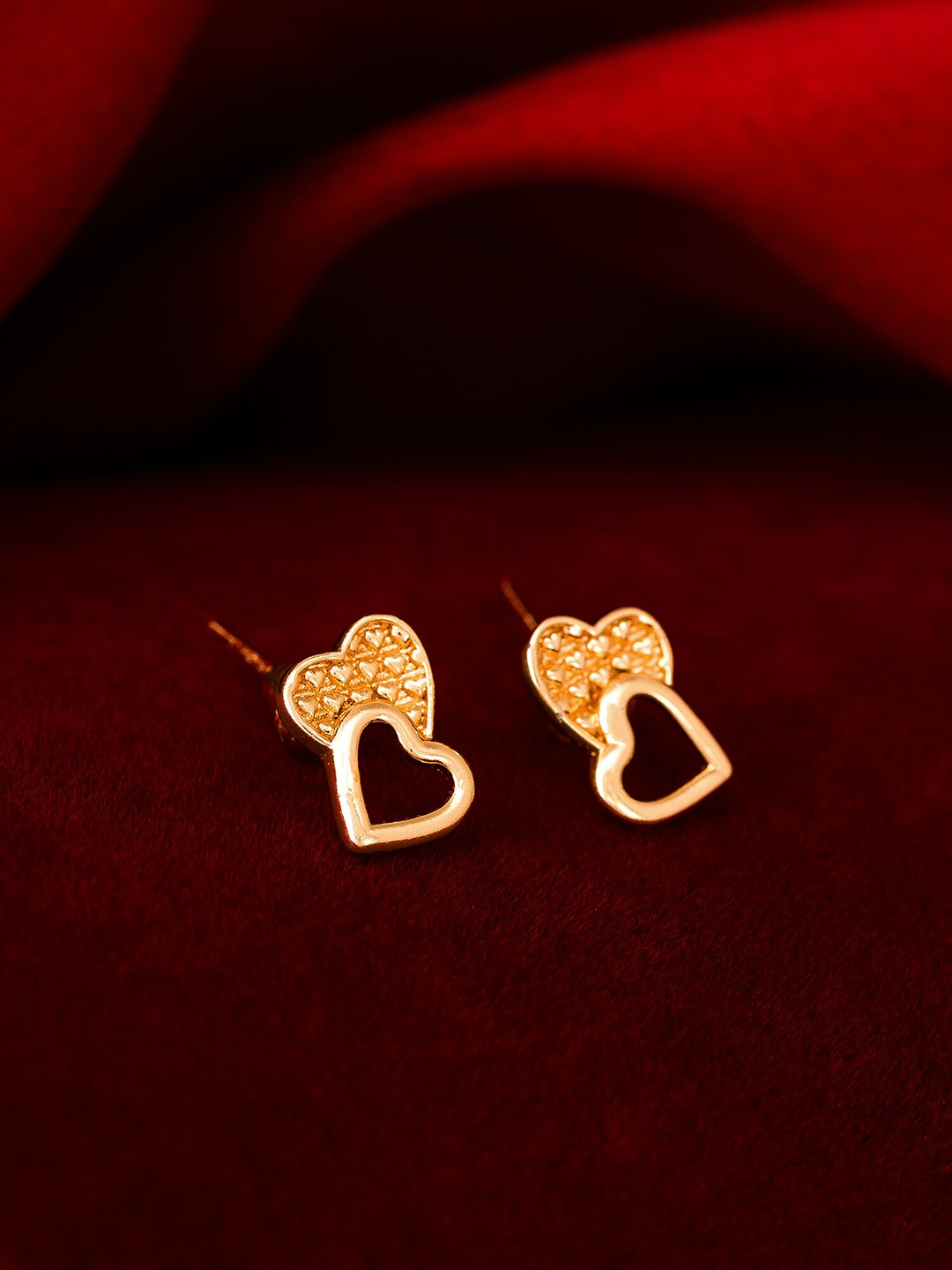 

aadita Gold-Toned Geometric Studs Earrings