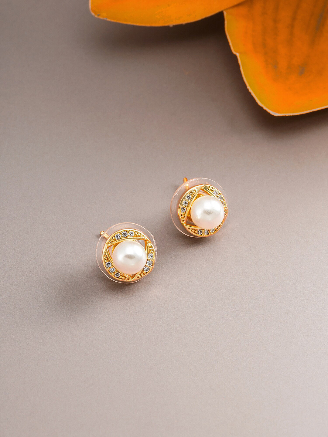 

aadita Gold-Toned Geometric Studs Earrings