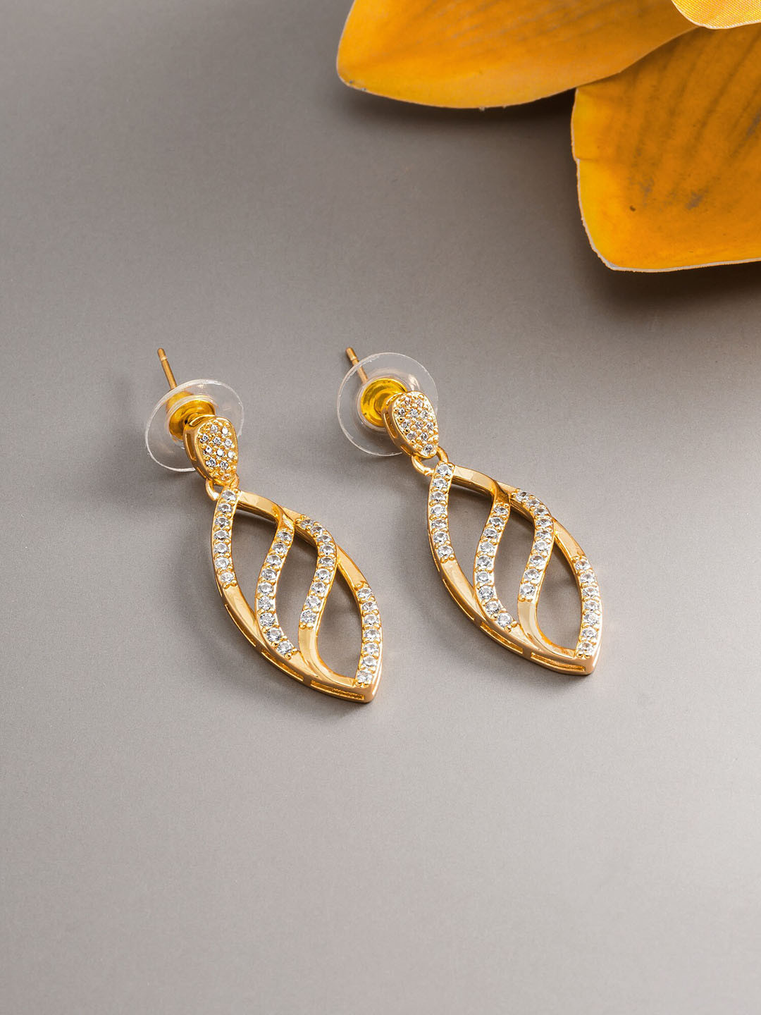 

aadita Gold-Toned Geometric Drop Earrings