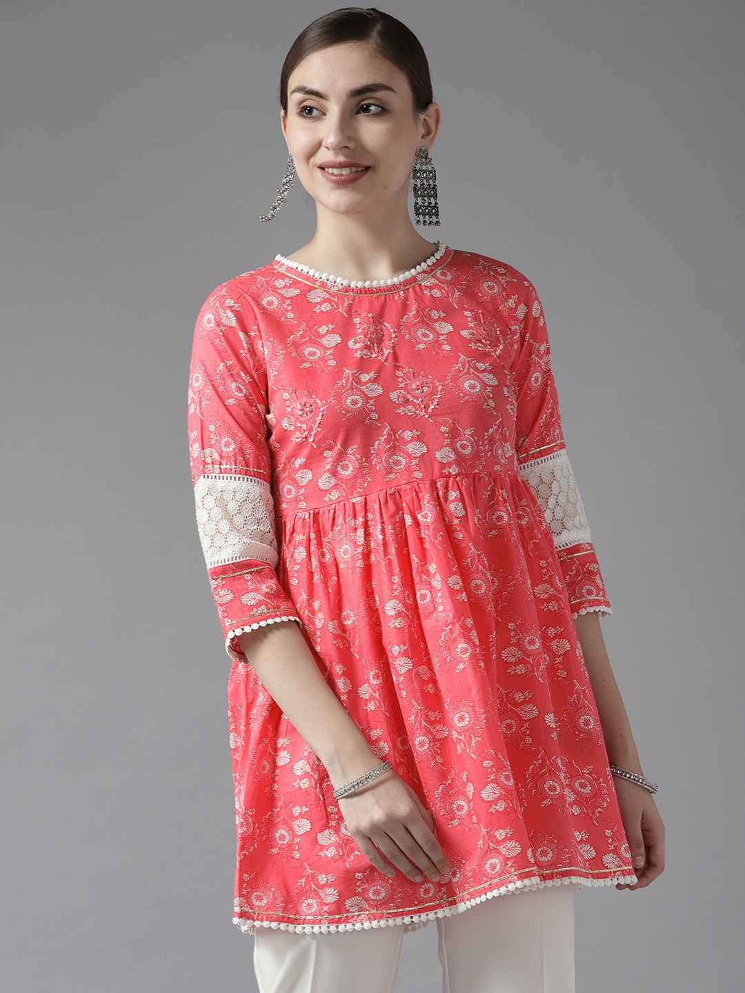 

Amirah s Pink Ethnic Motifs Print Lace Inserts Pure Cotton A-Line Tunic