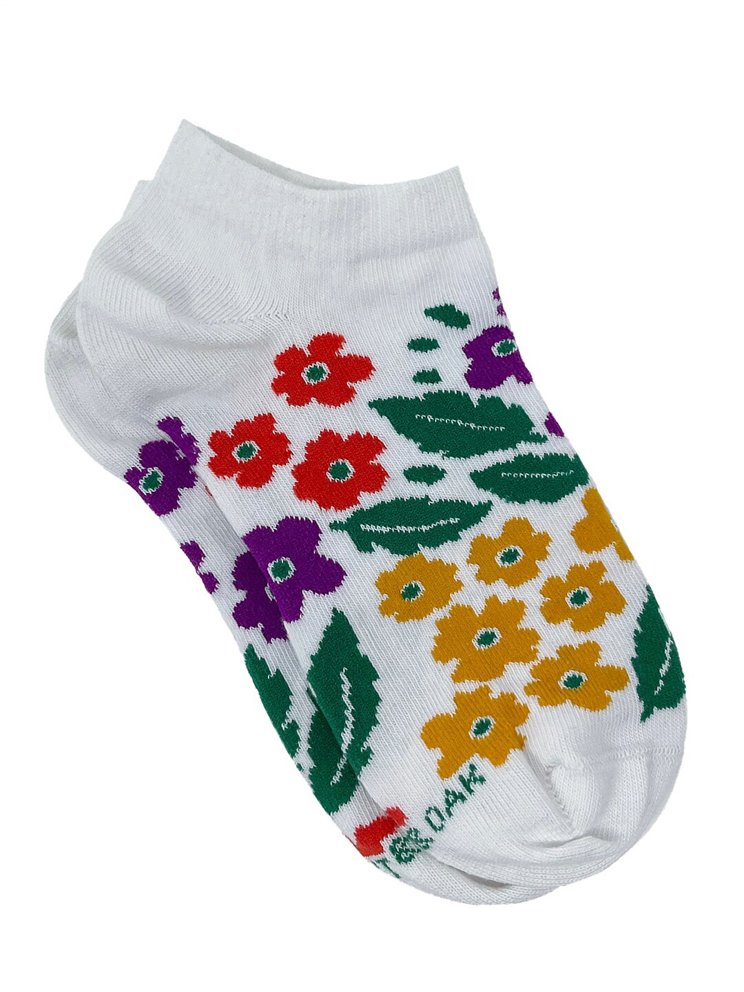 

Mint & Oak Women White & Red Printed Ankle-Length Socks