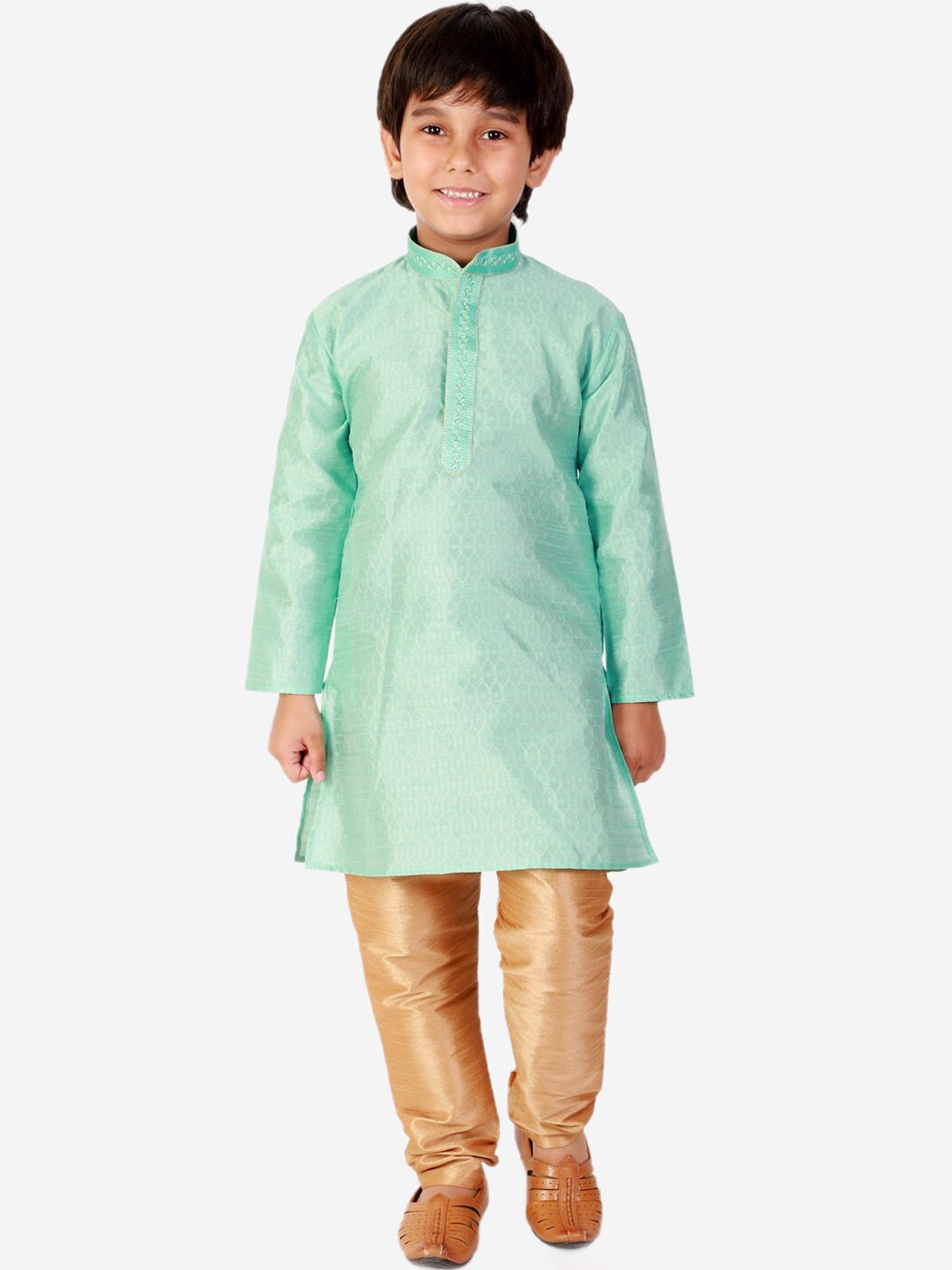 

Pro-Ethic STYLE DEVELOPER Boys Turquoise Blue Dupion Silk Kurta with Pyjamas