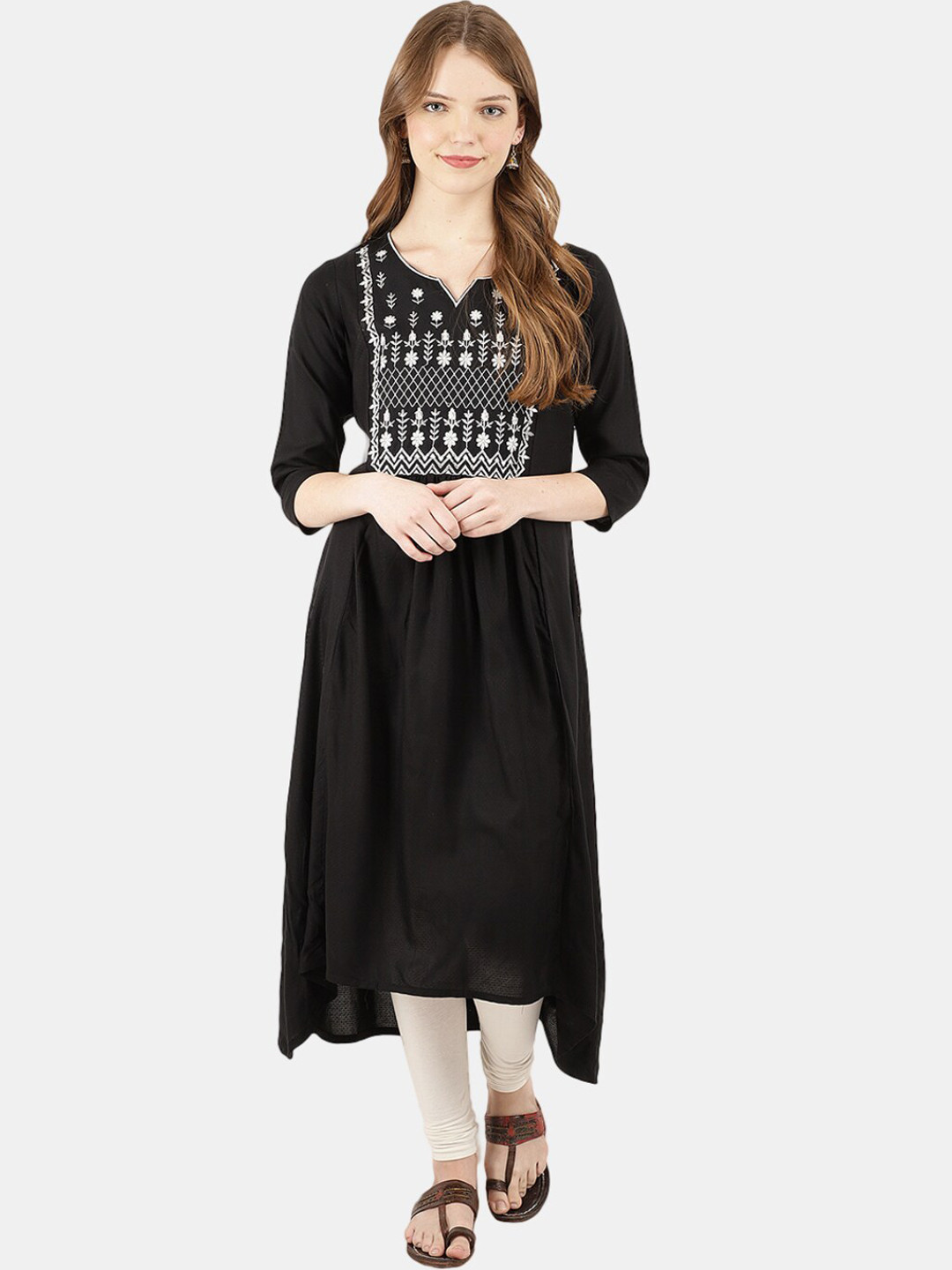 

V-Mart Women Black & brown Thread Work Kurta