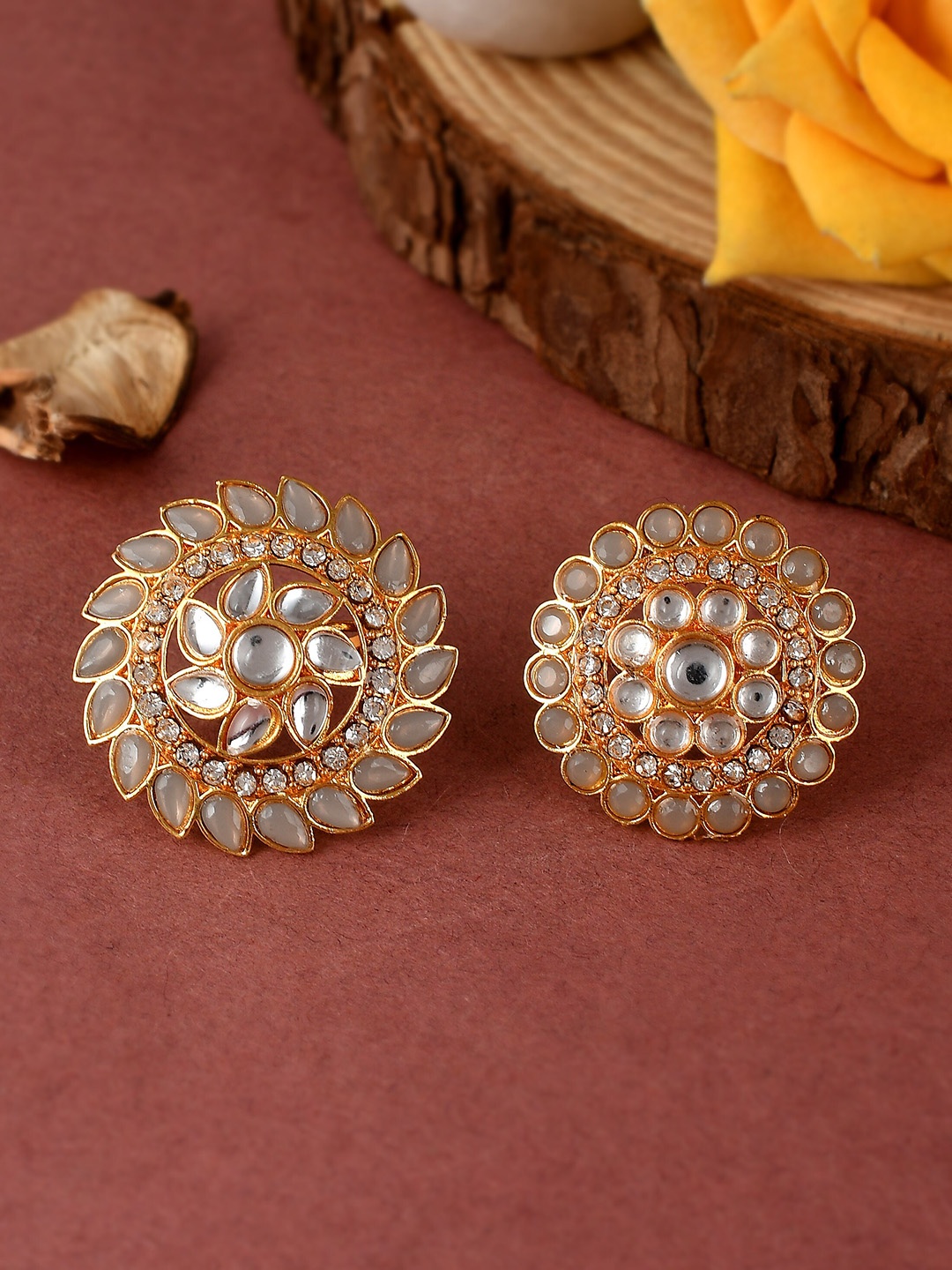 

Silvermerc Designs Set Of 2 Gold-Plated White Kundan-Studded Meenakari Finger Ring