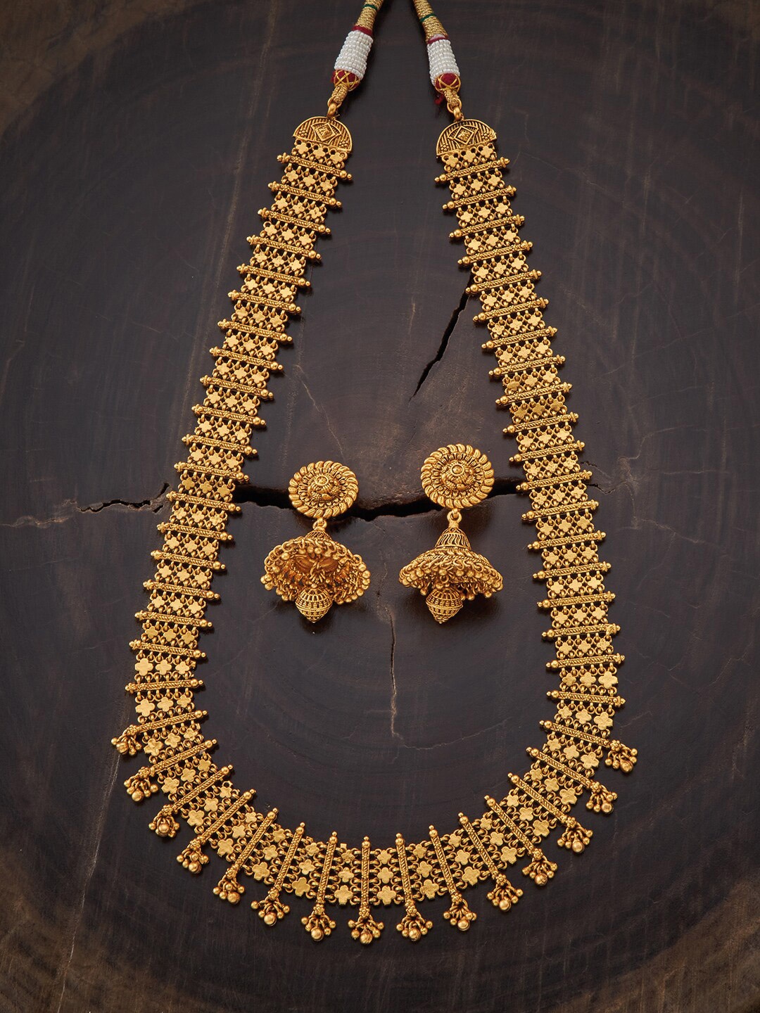 

Kushal's Fashion Jewellery Women Gold-Plated Antique Jewellery Set