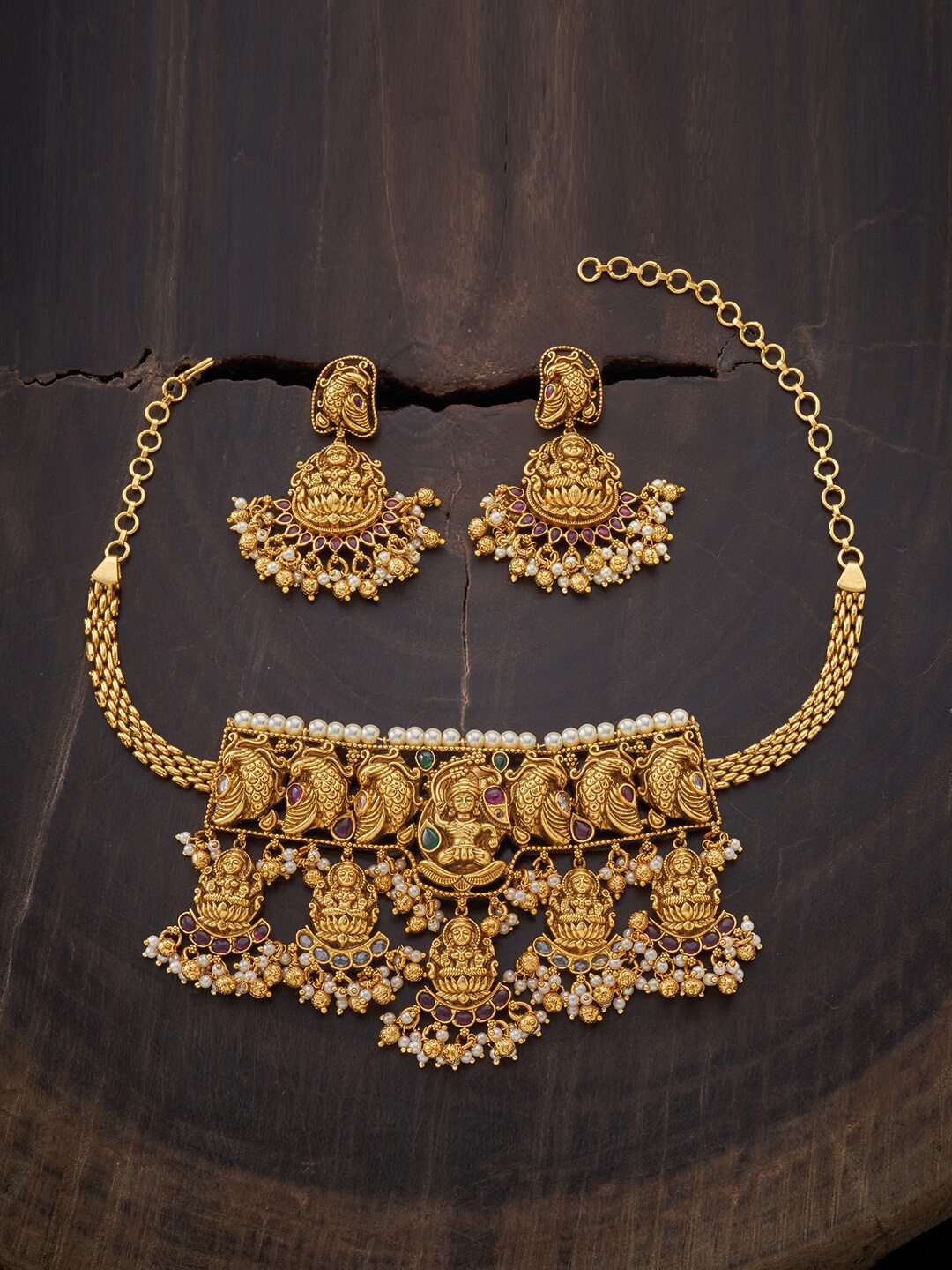 

Kushal's Fashion Jewellery Gold-Plated Red & Green Studded Jewellery Set
