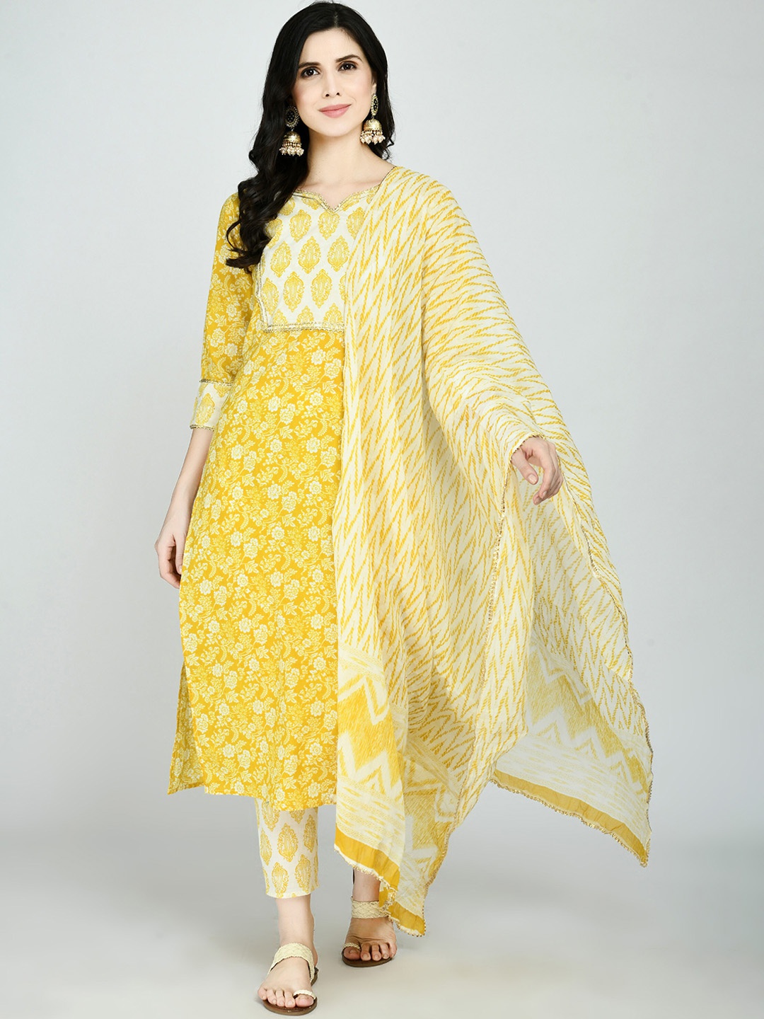 

MAFE Women Yellow Ethnic Motifs Printed Layered Kurta with Sharara & With Dupatta