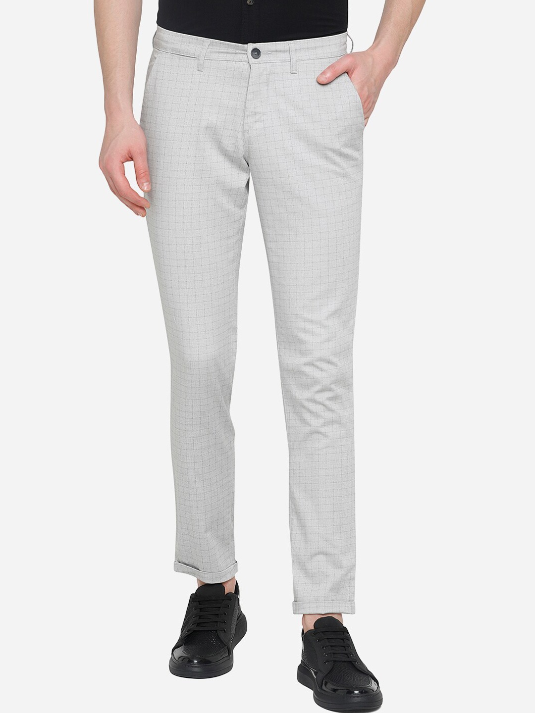 

Greenfibre Men Grey Textured Striped Slim Fit Trousers