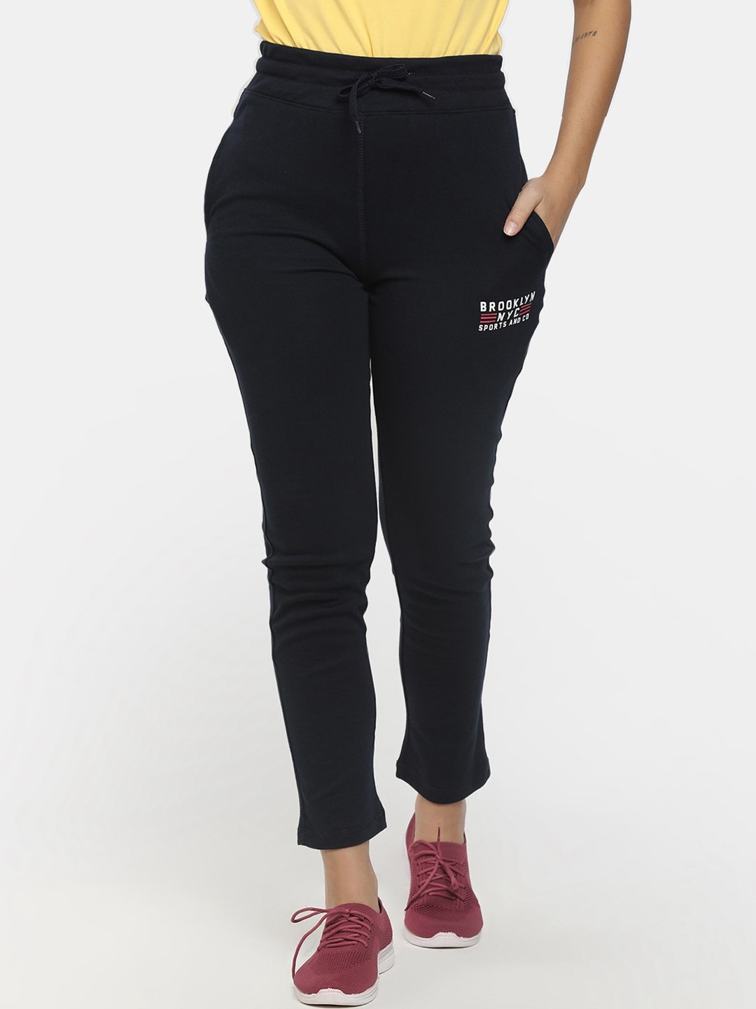 

V-Mart Women Navy Blue Solid Cotton Track Pants