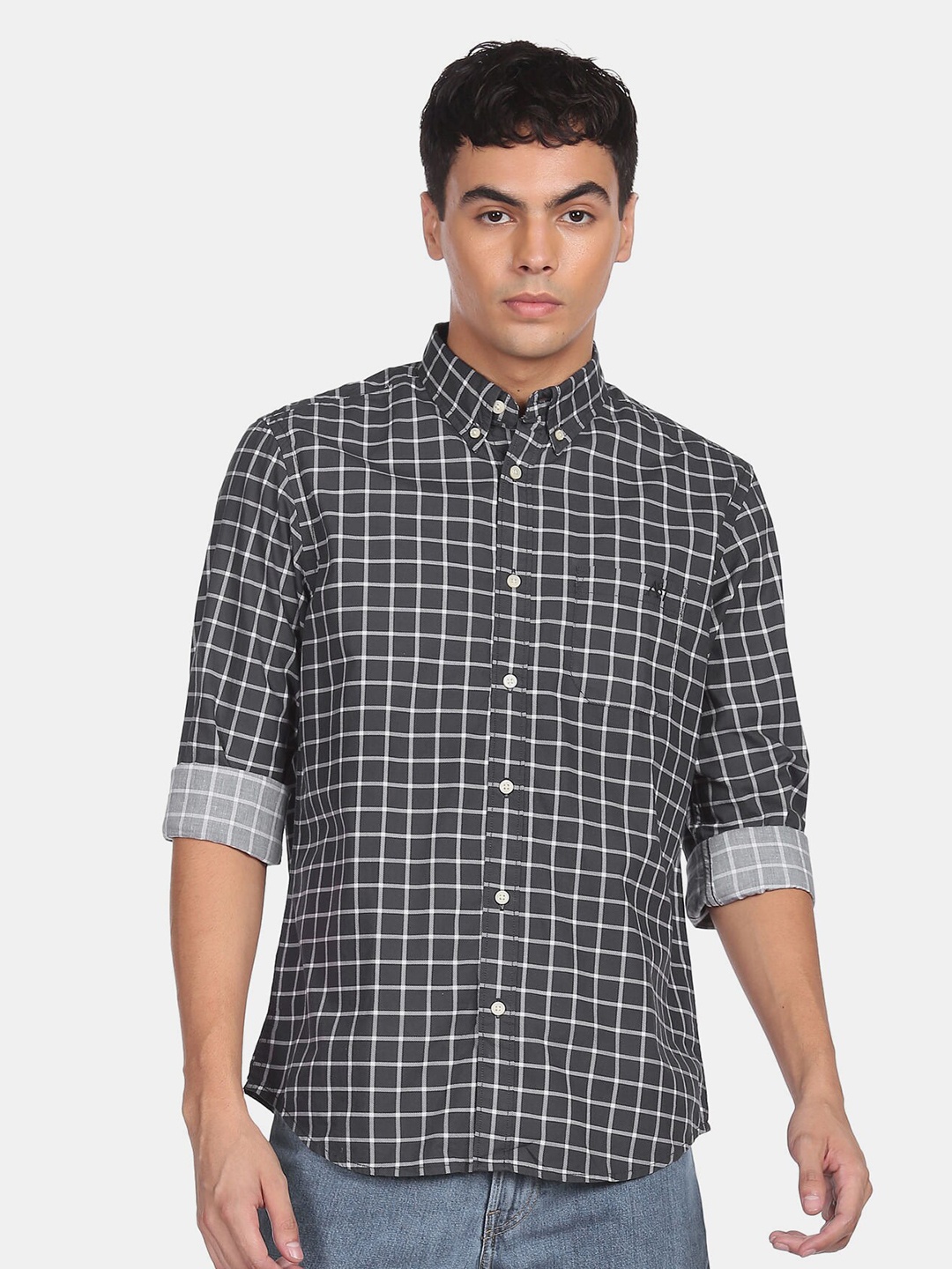 

Aeropostale Men Grey Checked Casual Shirt