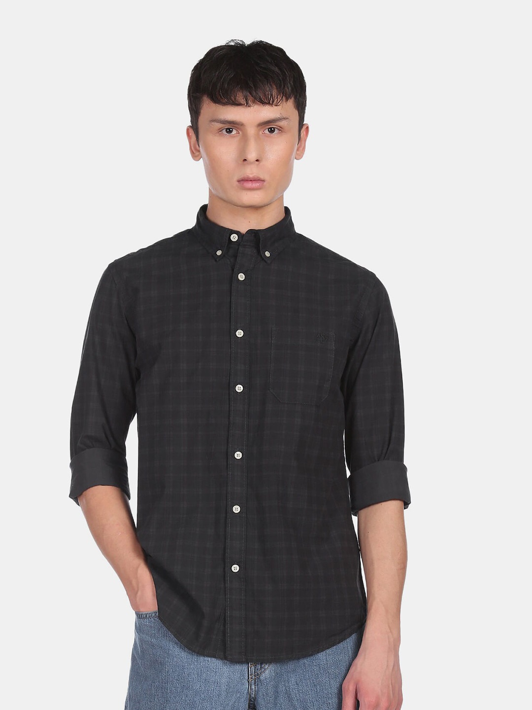 

Aeropostale Men Black Casual Shirt