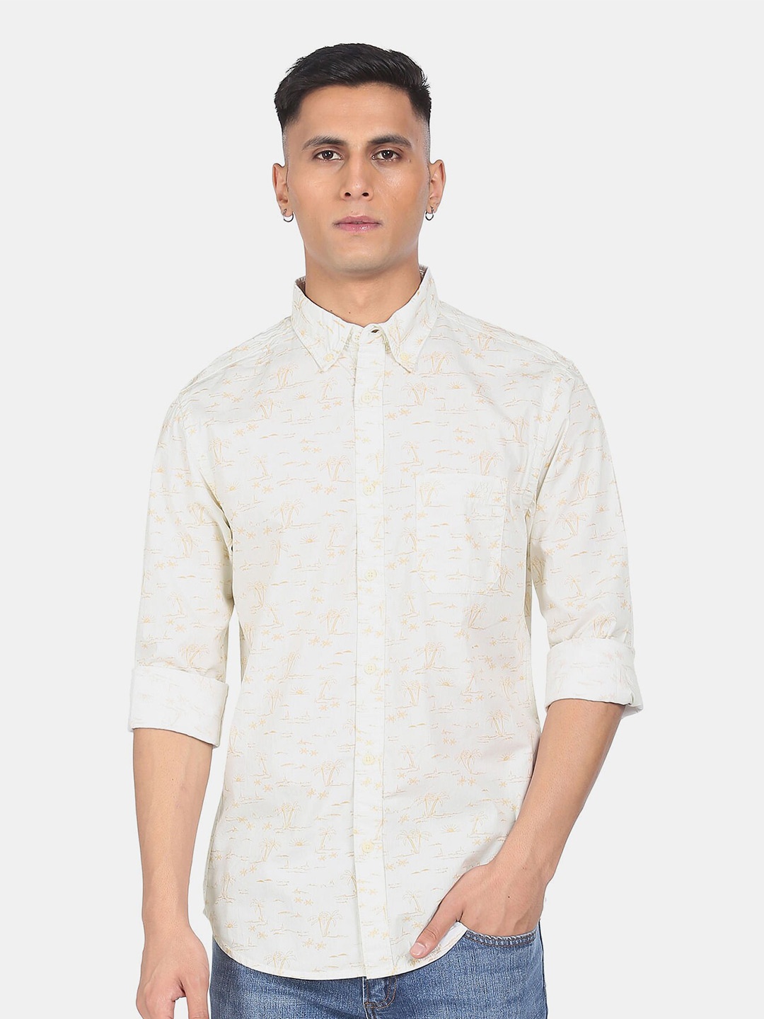 

Aeropostale Men White Printed Casual Shirt