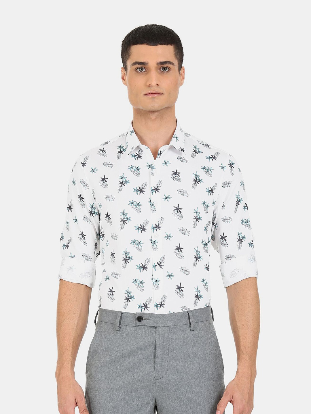 

Excalibur Men White Slim Fit Floral Printed Casual Shirt