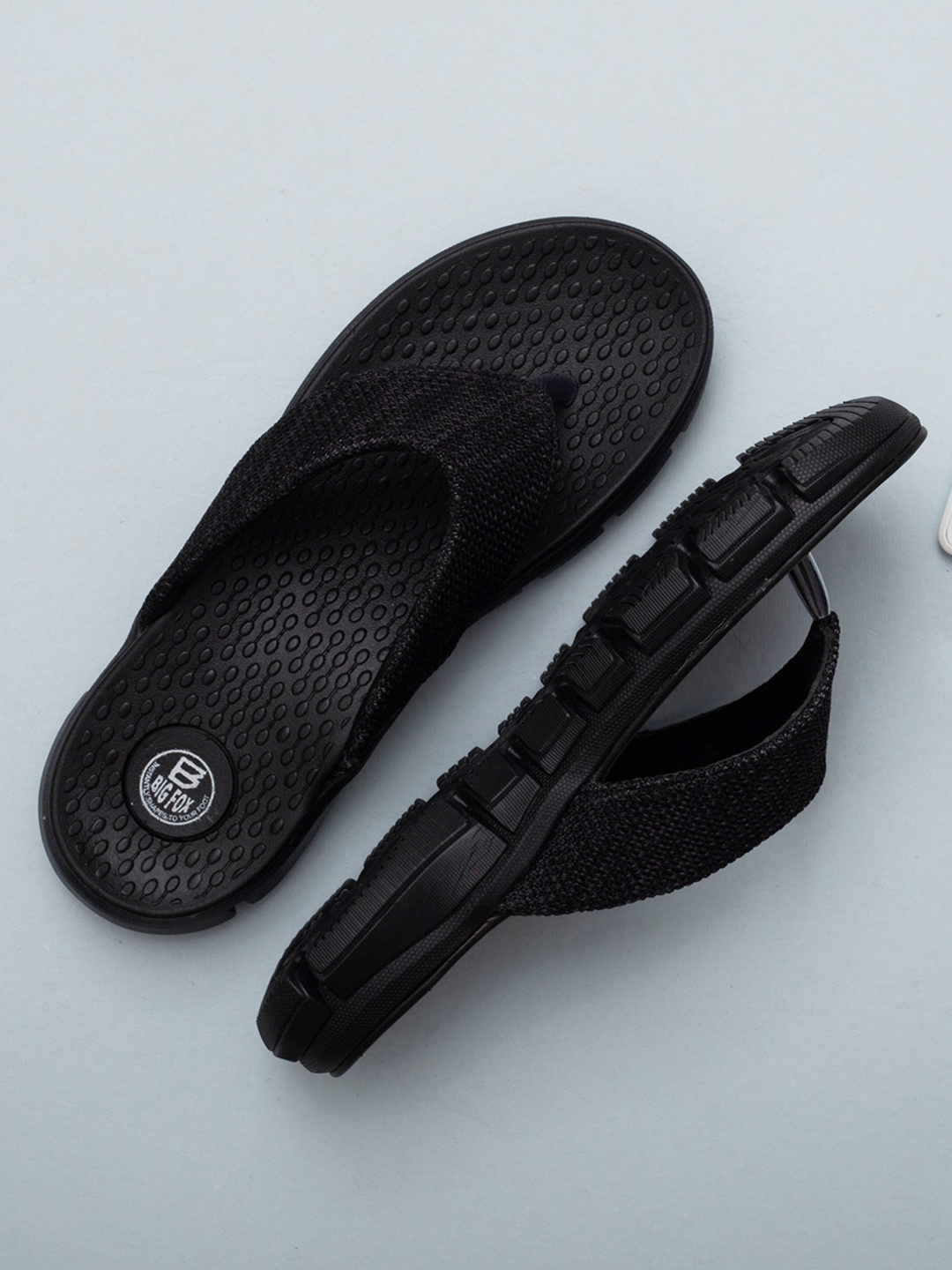 

Big Fox Men Black Slip-On