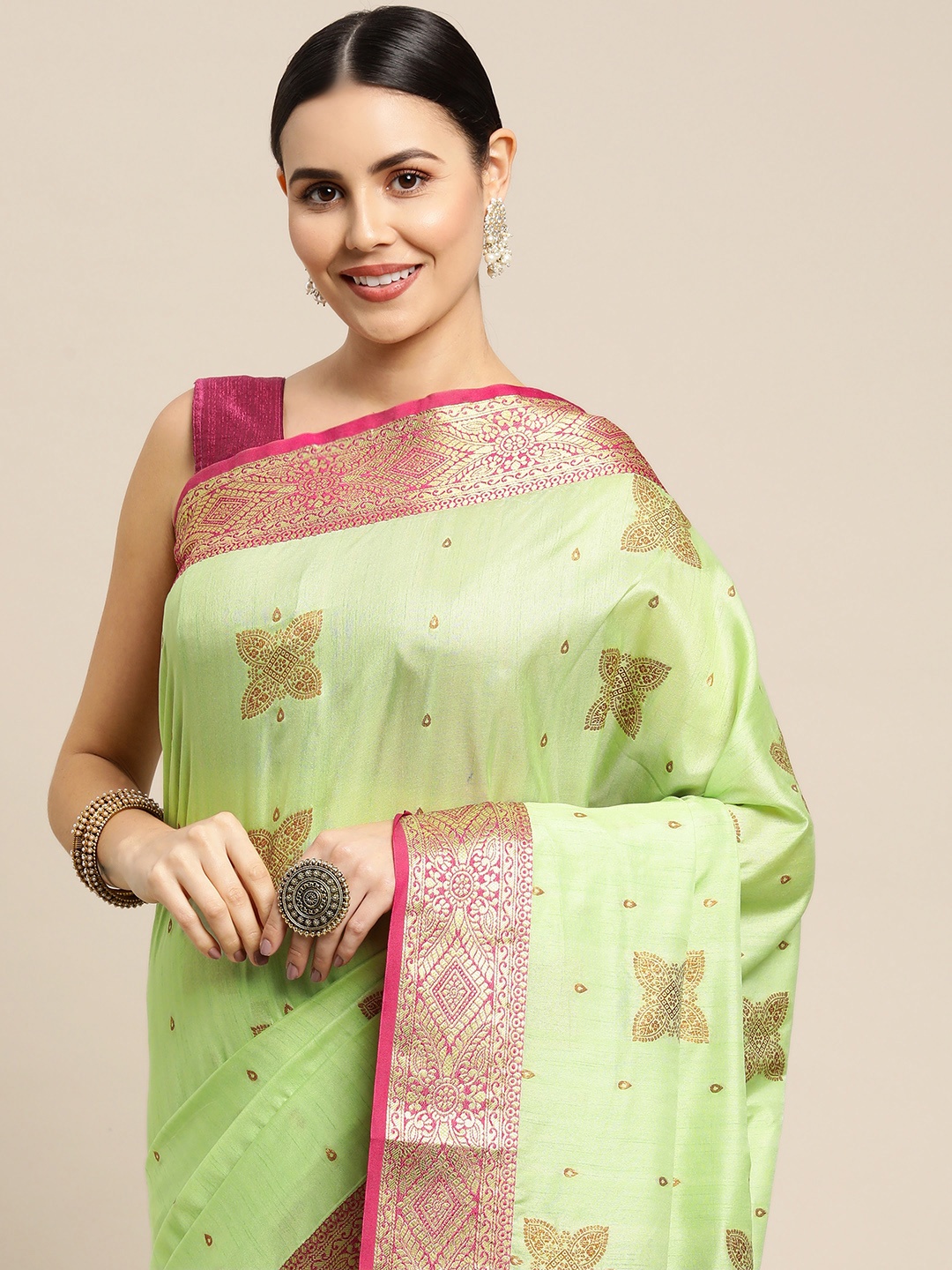 

elora Mint Green & Gold Ethnic Motifs Silk Blend Celebrity Banarasi Saree