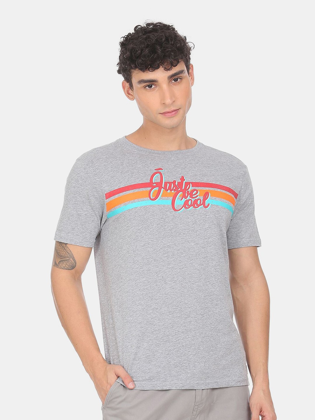 

Colt Men Grey & plein air Printed Raw Edge T-shirt