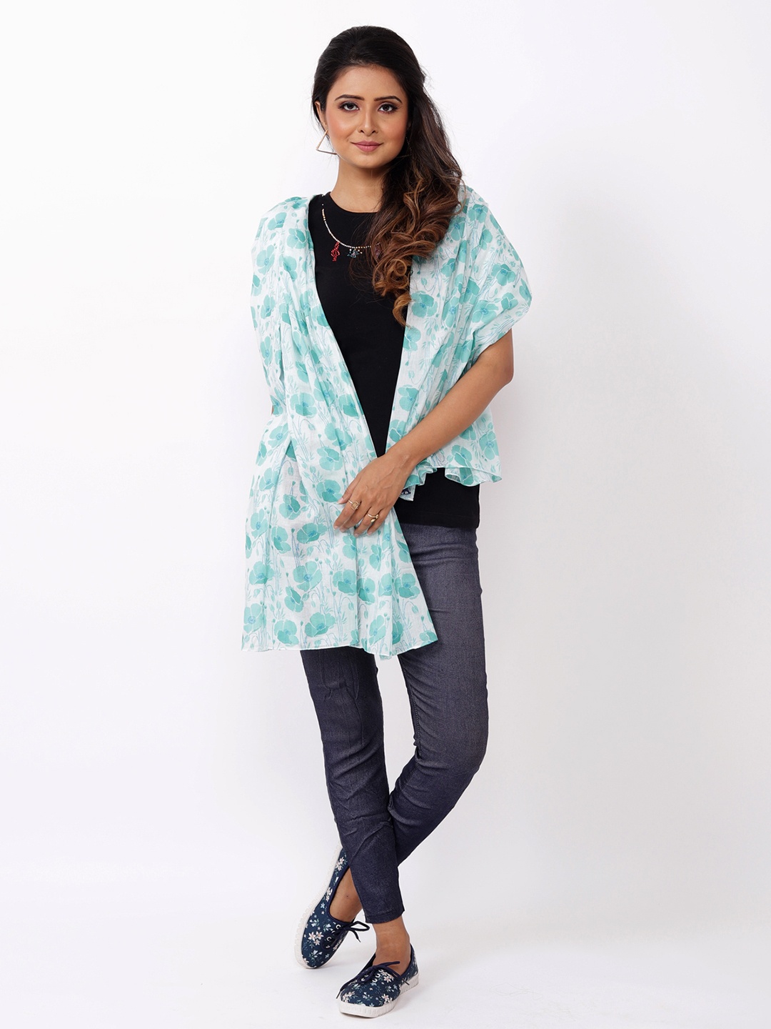 

AQVA Women Blue & White Printed Scarf
