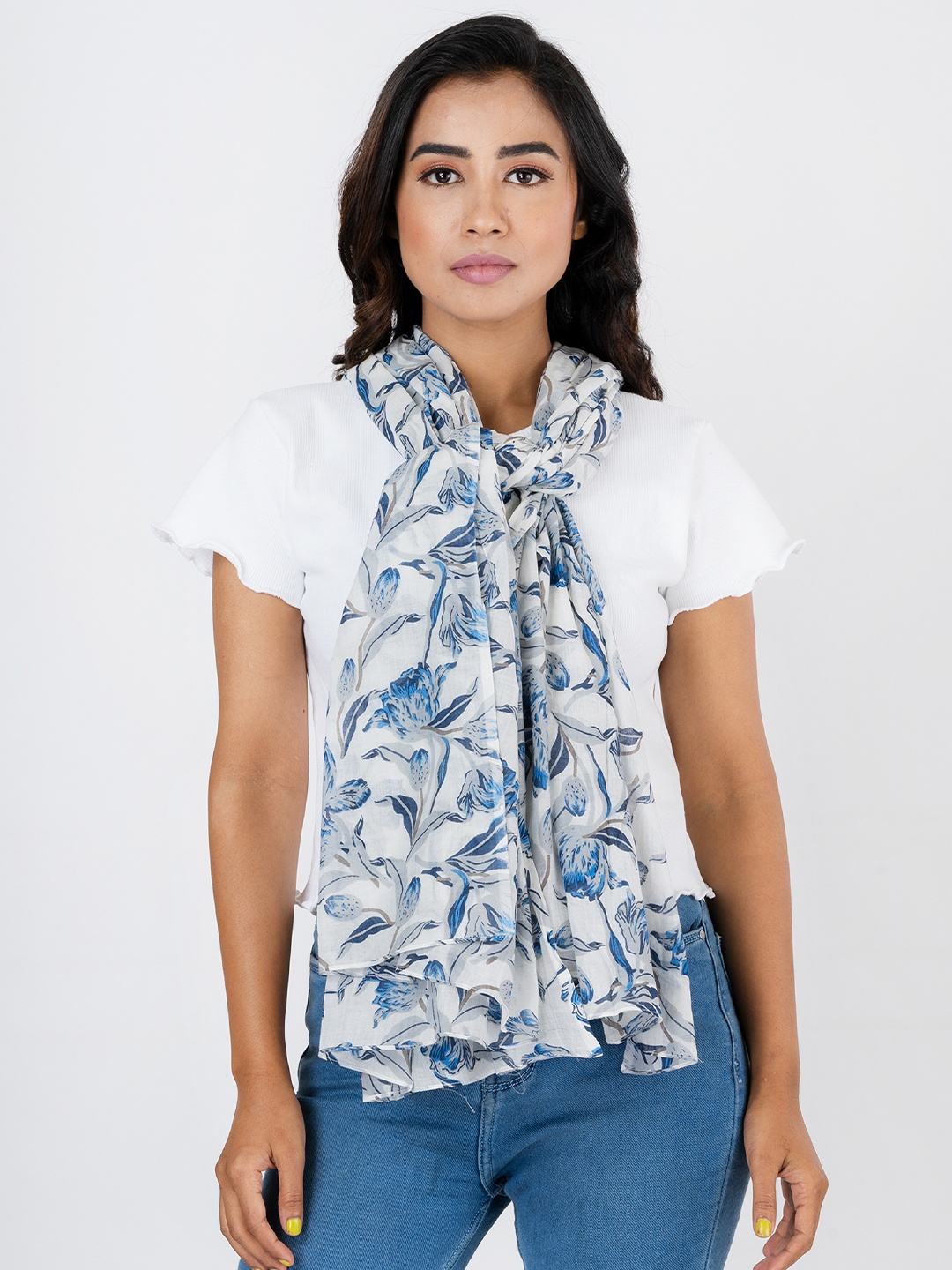 

AQVA Women Blue & White Printed Scarf