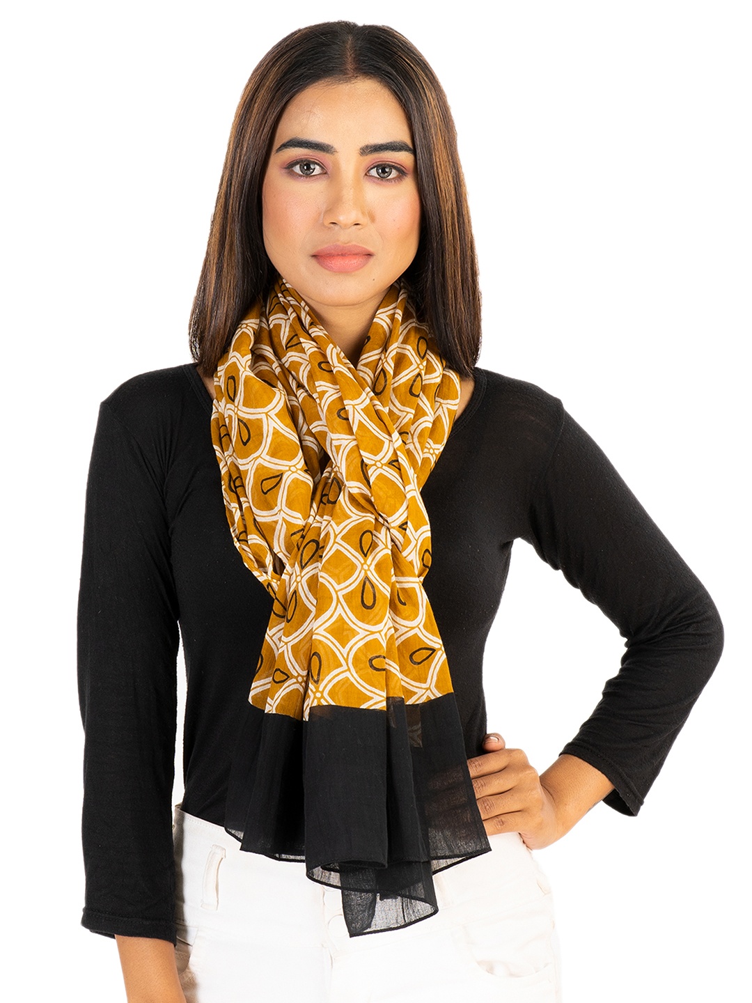 

AQVA Women Brown & White Printed Scarf