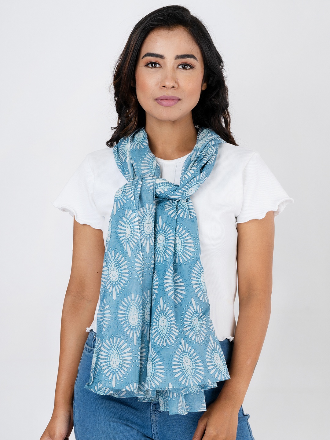 

AQVA Women Blue & Off White Printed Scarf