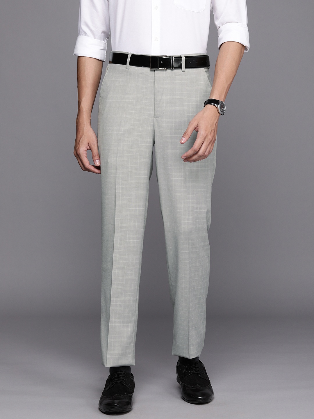 

Peter England Elite Men Grey Checked Slim Fit Trousers