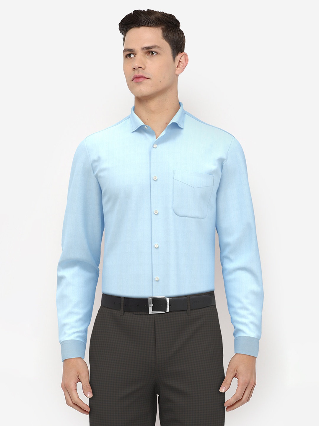 

Peter England Men Blue Textured Slim Fit Formal Shirt