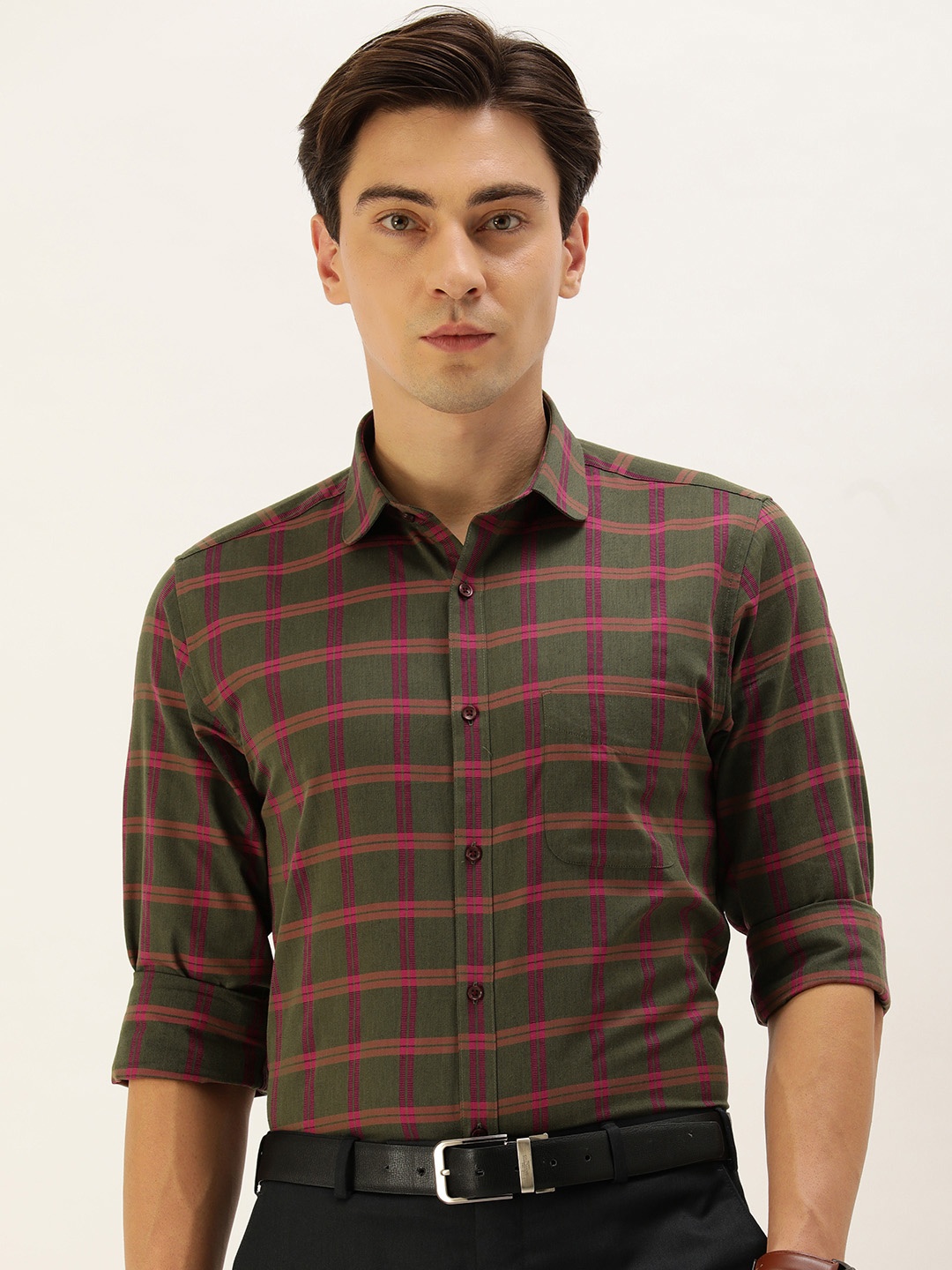 

Peter England Men Olive Green & Pink Slim Fit Checked Formal Shirt