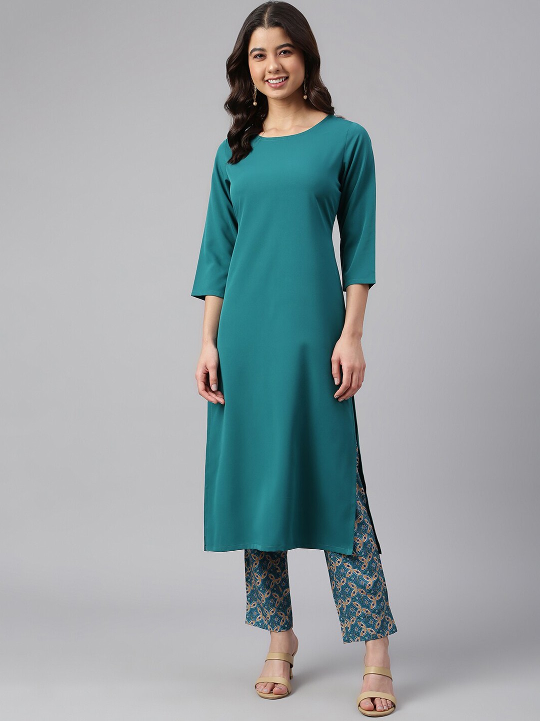 

Janasya Women Teal Green Crepe Solid Kurta with Trousers