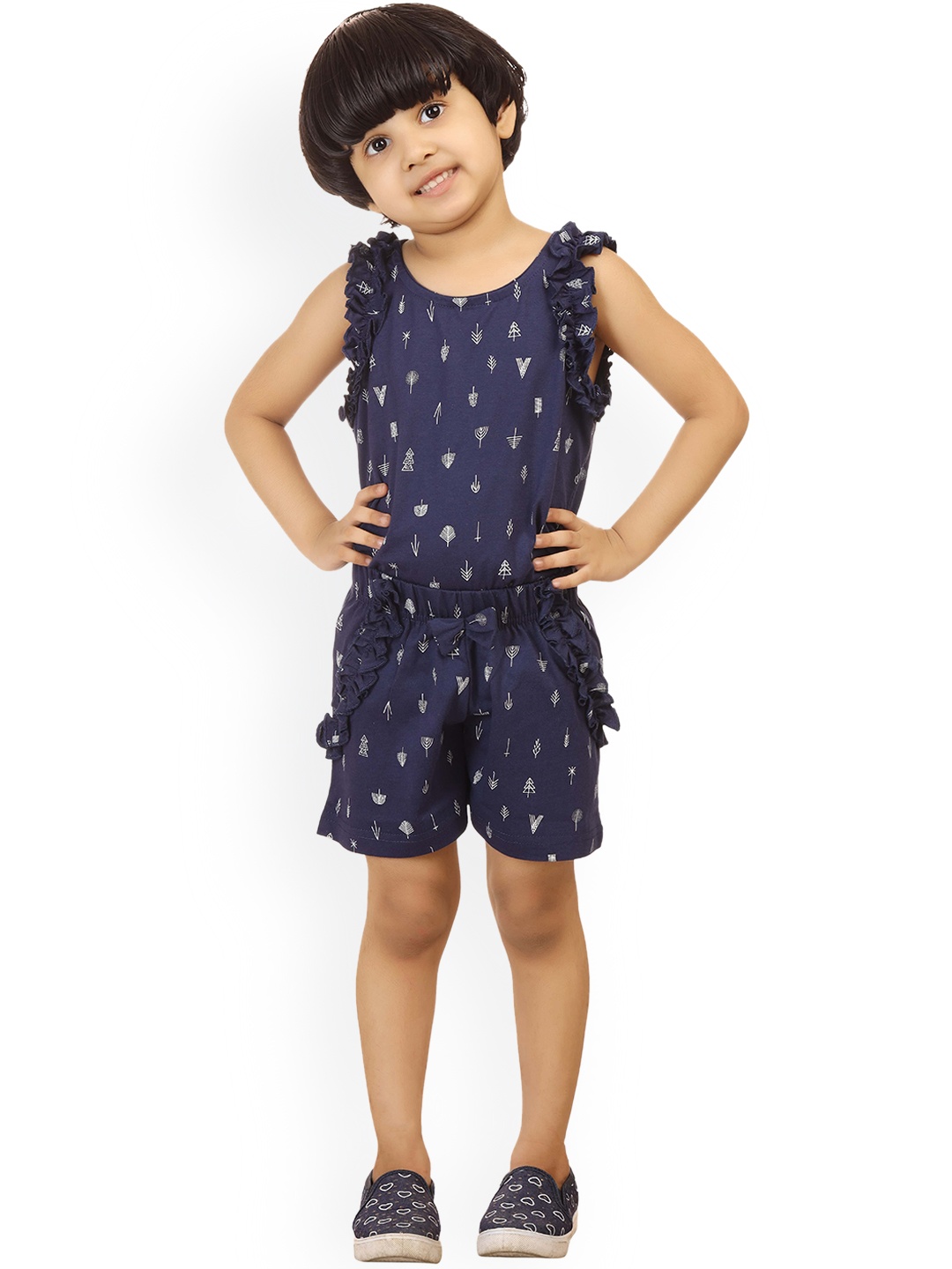 

minnow Girls Navy Blue & White Printed Night suit