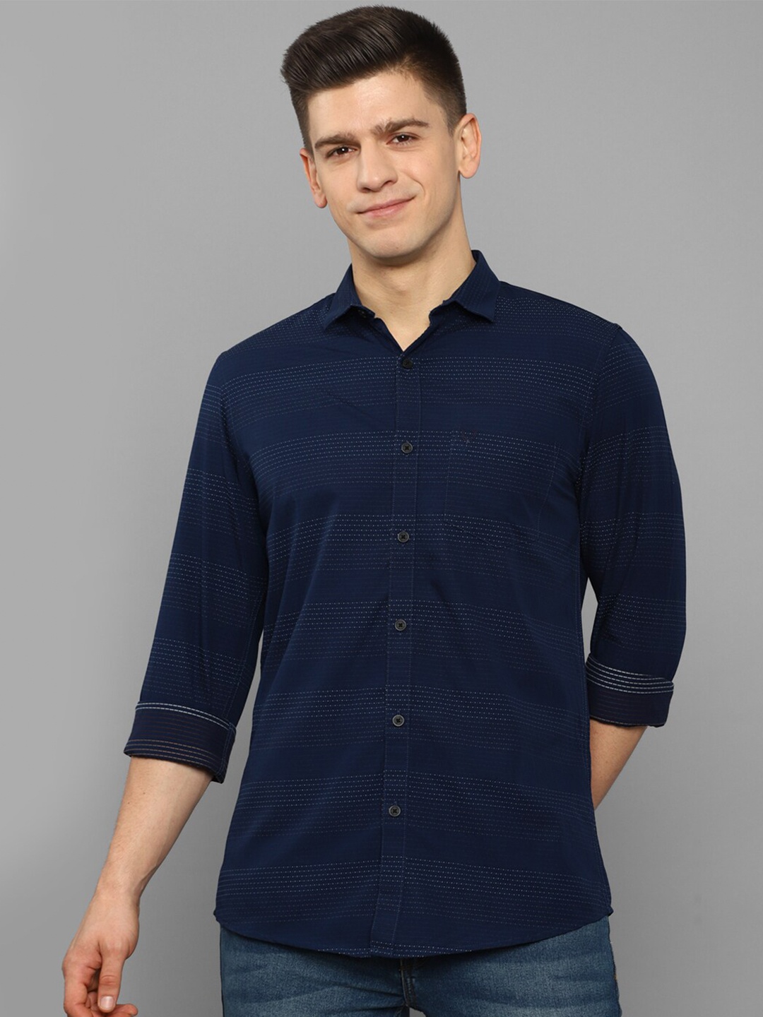 

Allen Solly Men Navy Blue Slim Fit Horizontal Stripes Striped Casual Shirt