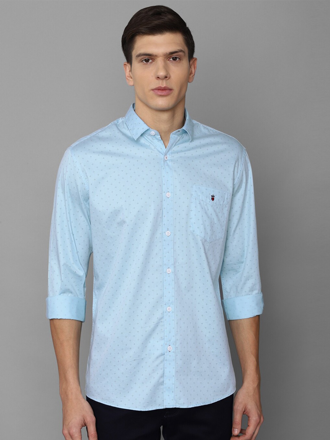 

Louis Philippe Sport Men Blue Slim Fit Printed Casual Shirt