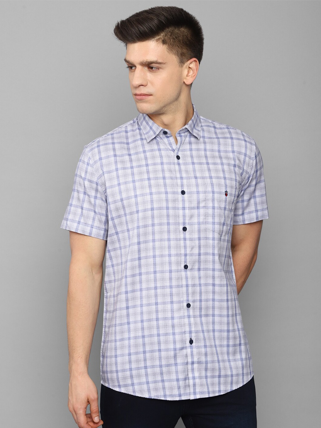 

Louis Philippe Sport Men Blue Slim Fit Tartan Checks Checked Casual Shirt