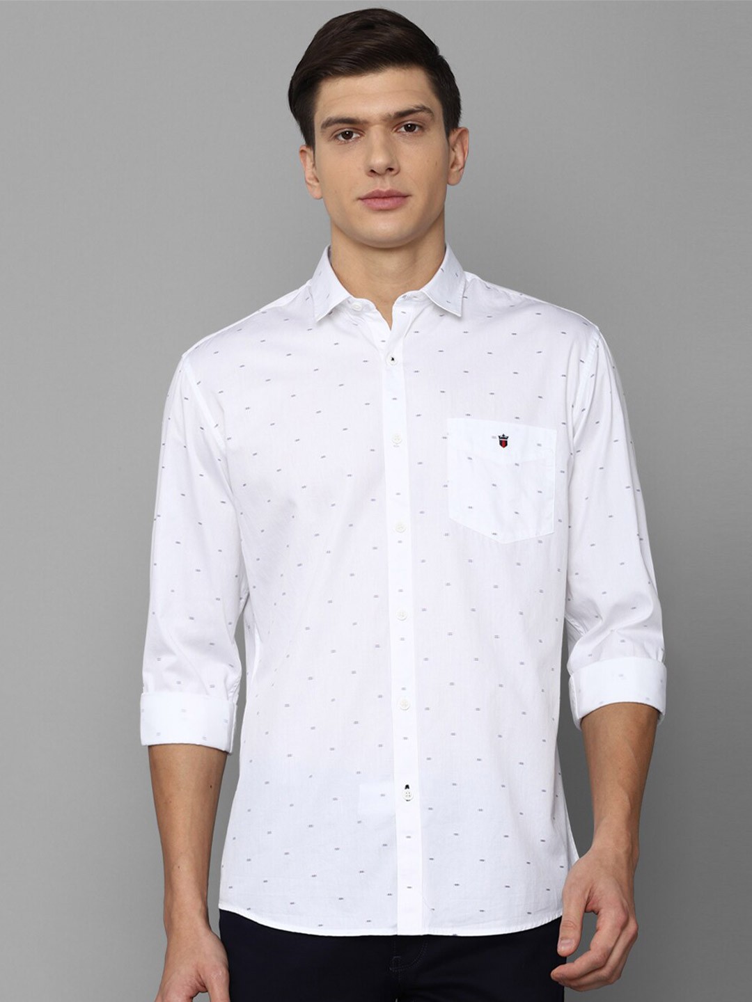 

Louis Philippe Sport Men White Slim Fit Printed Casual Shirt