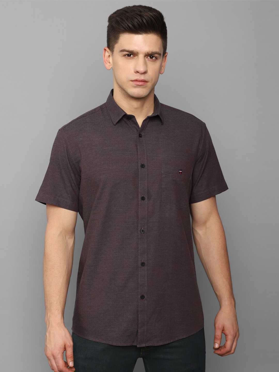 

Louis Philippe Sport Men Purple Slim Fit Casual Shirt
