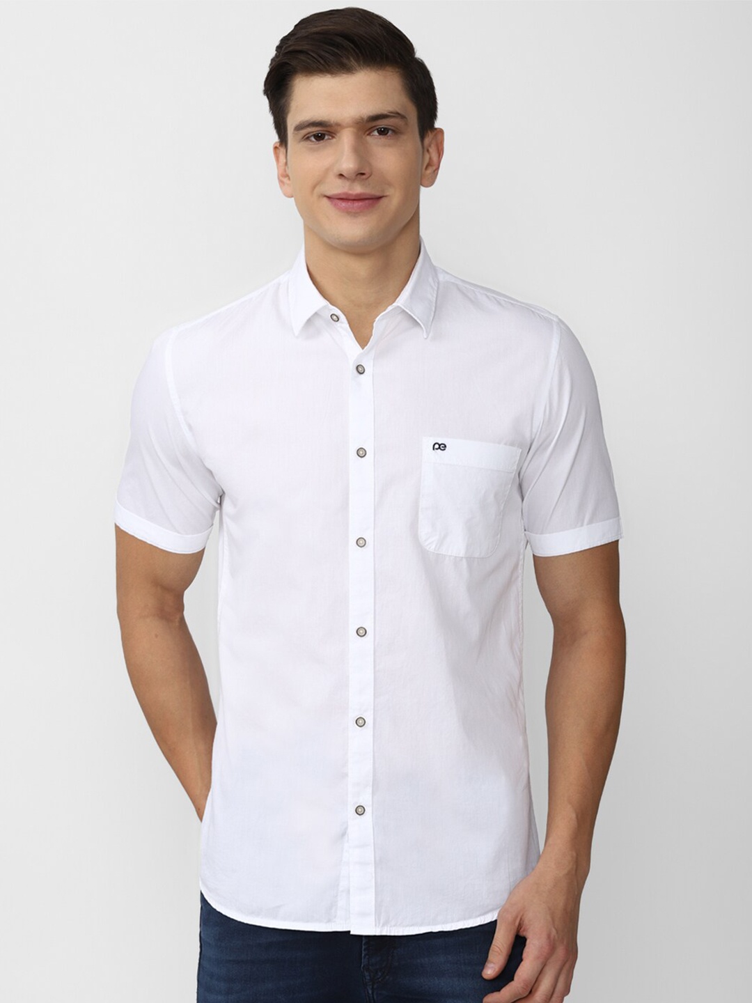 

Peter England Casuals Men White Slim Fit Casual Shirt