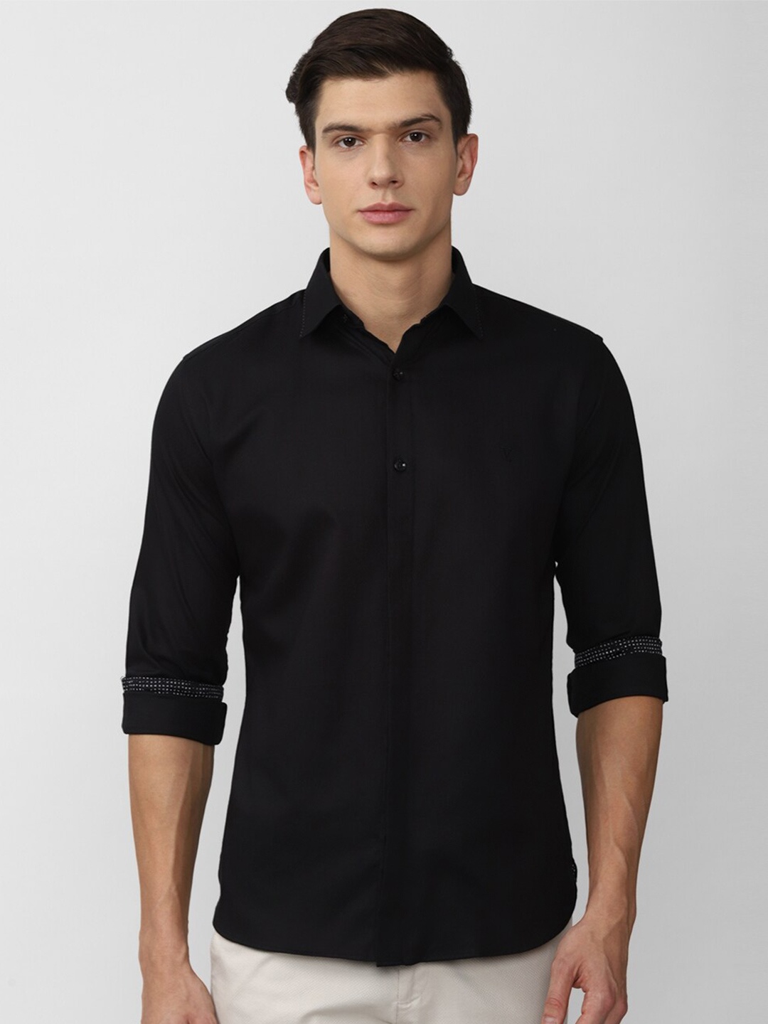 

V Dot Men Black Slim Fit Casual Shirt