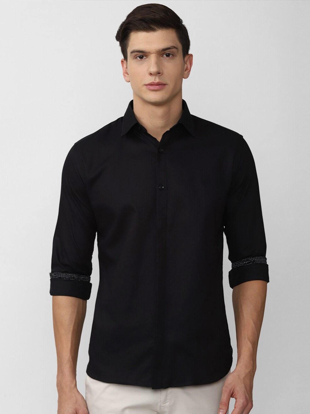 

V Dot Men Black Slim Fit Casual Shirt